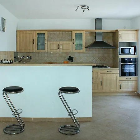 Holiday Flat - Prv06114-p Apartment Pierrevert